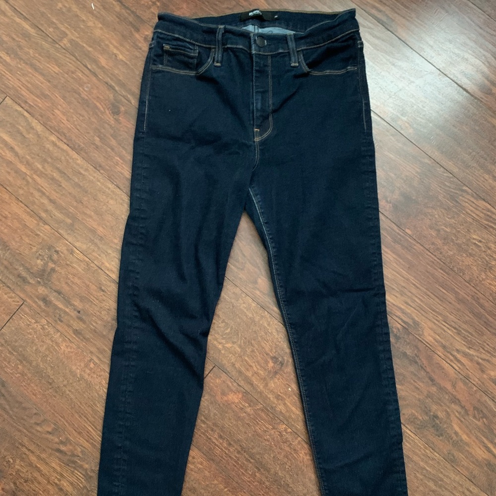 Hudson dark denim jean size 30